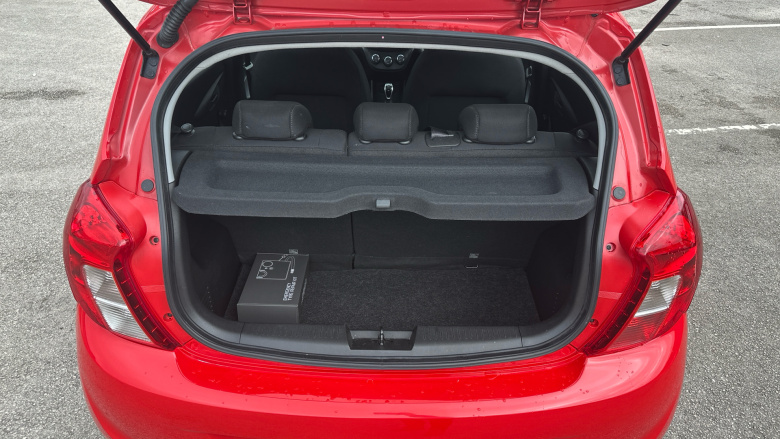 Vauxhall Viva 1.0 SE 5dr [A/C] Petrol Hatchback